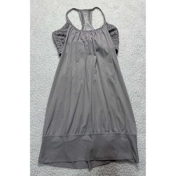 Lululemon No Limits Tank Top Built In Bra Athletic Size 4‎ - Picture 1 of 4